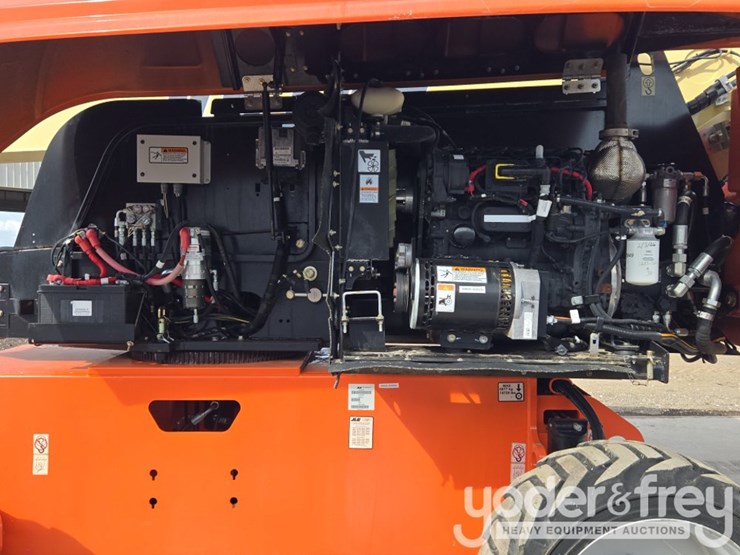 2022-jlg-660sj-image-49