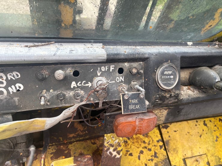 caterpillar-v180-image-48