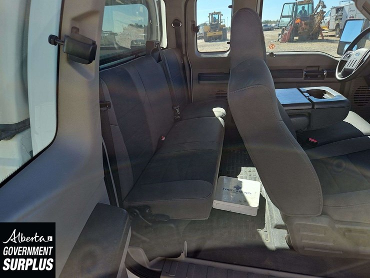 2010-ford-f250-image-15