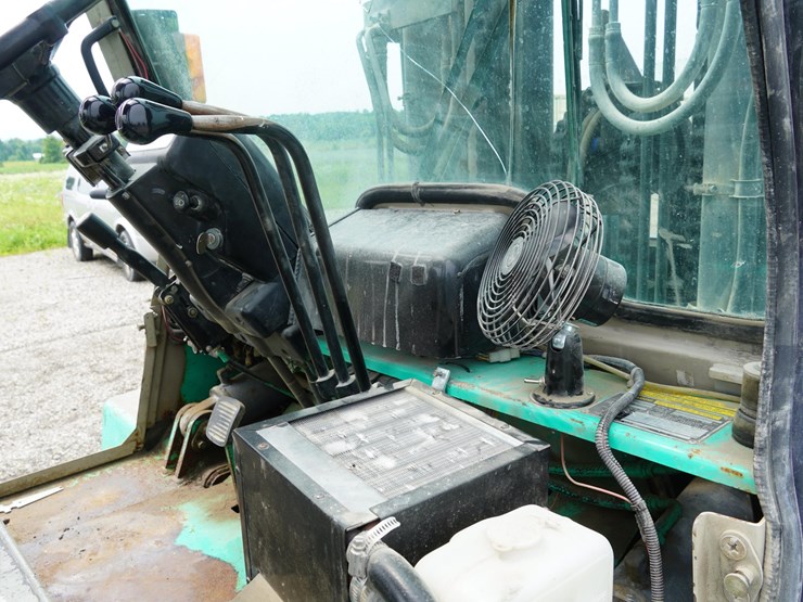 2006-manitou-m40.4-image-26