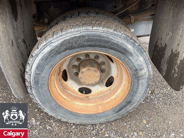 2016-ford-f550-image-10