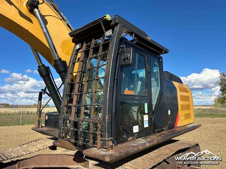 caterpillar-324e-image-90