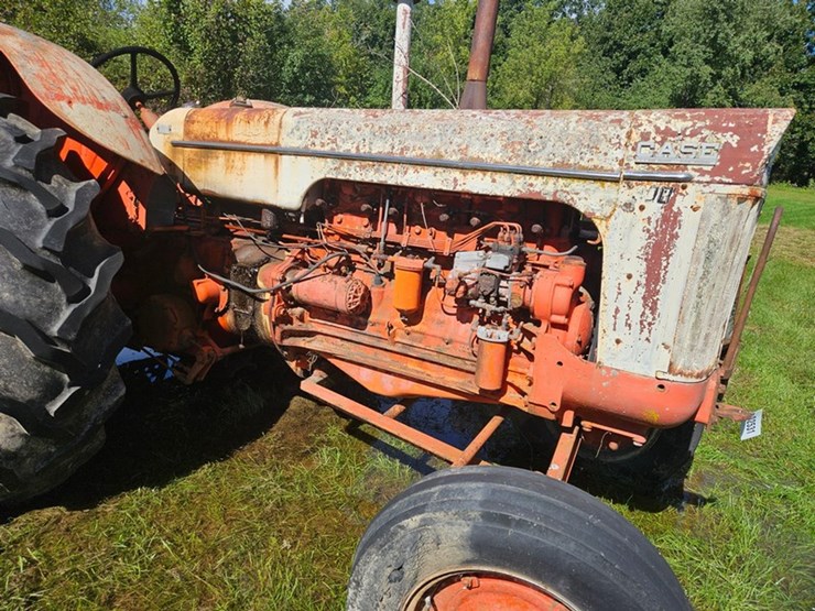 #2531-•-case-900-tractor-image-13