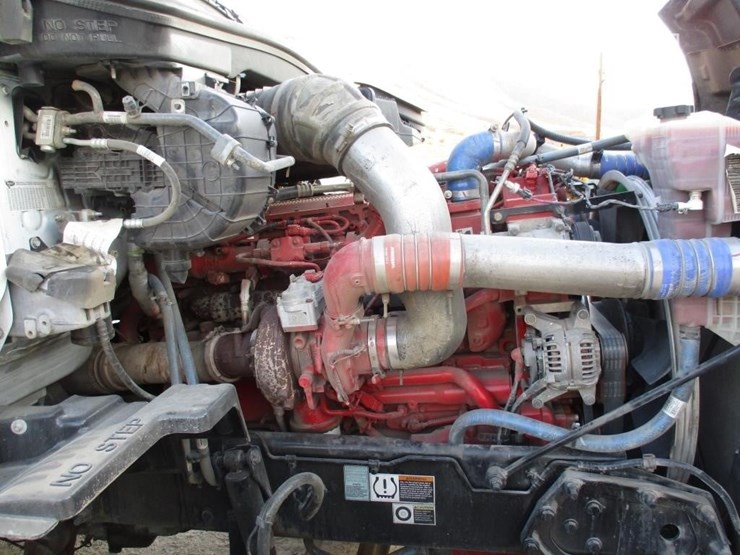 2020-peterbilt-579-image-5
