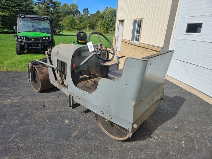 #2504-•-elgin-roller-image-3