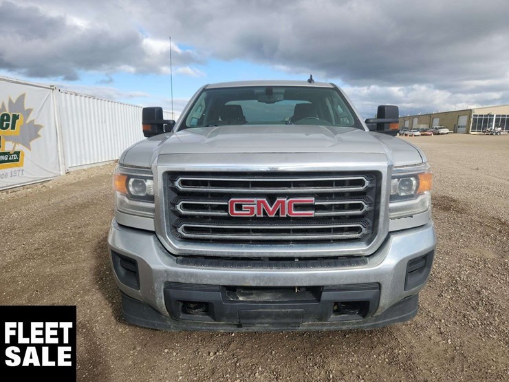 2019-gmc-sierra-2500hd-image-8