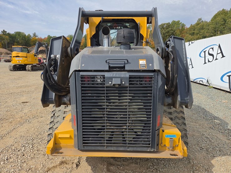 2018-deere-333g-image-4