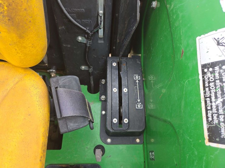 john-deere-5045e-image-15