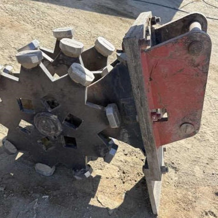 CAT Excavator Compaction Wheel