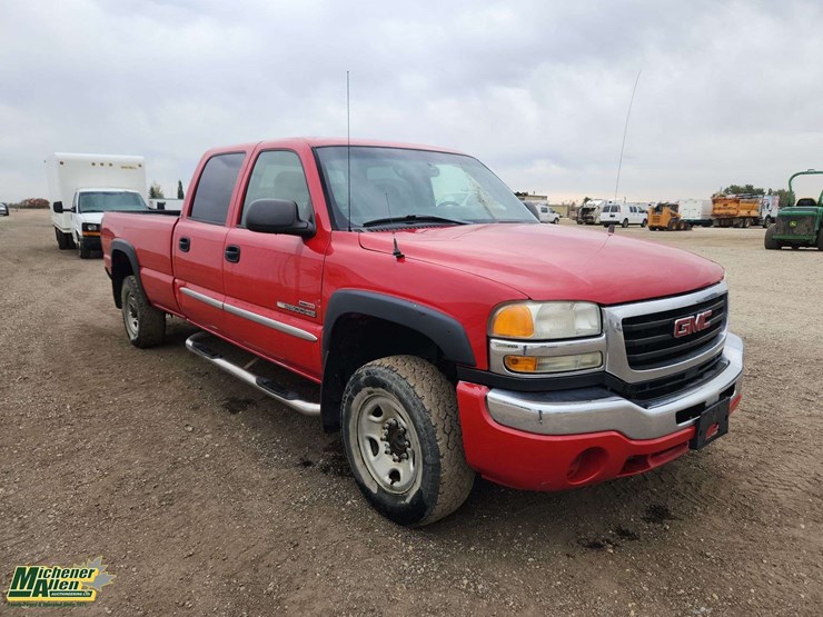 gmc-sierra-2500hd-image-2