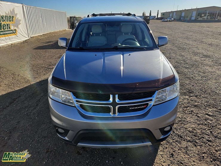 2015-dodge-journey-r/t-image-8
