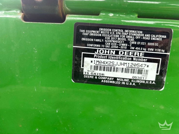 2017-john-deere-gator-image-5