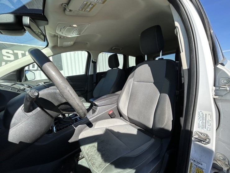 2018-ford-escape-image-23