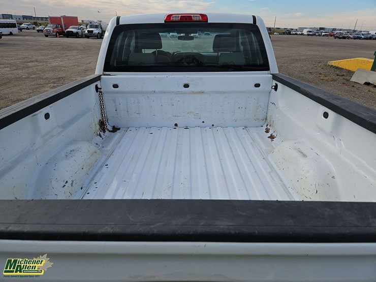 2017-gmc-sierra-1500-image-14
