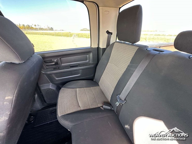 2012-dodge-ram-1500-image-28