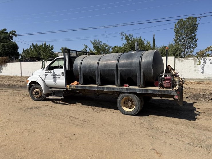 ford-f650-image-1