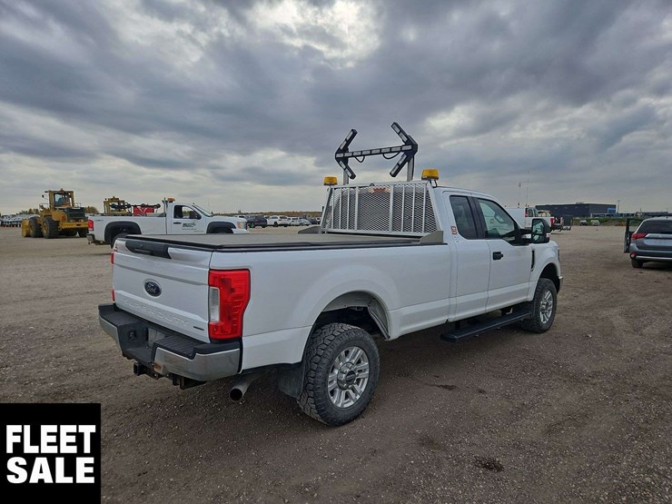 2019-ford-f350-image-4