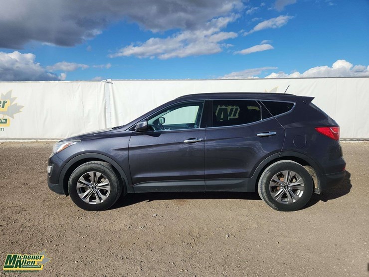 2015-hyundai-santa-fe-sport-image-5