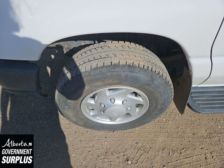 ford-e350-image-12