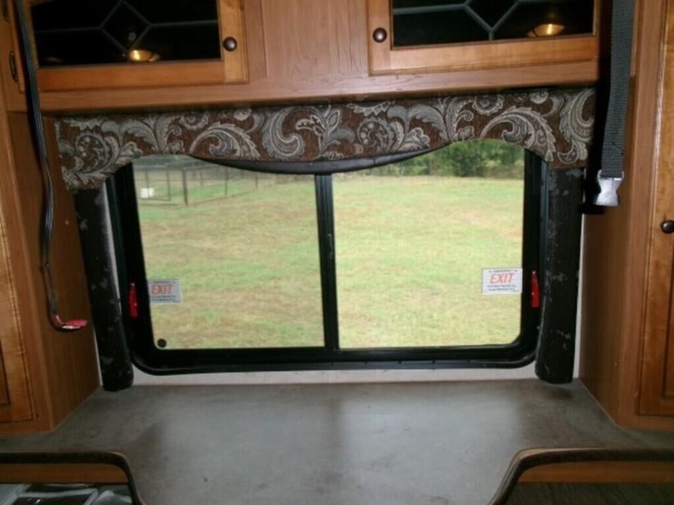 2013-sunset-trail-camper-image-20