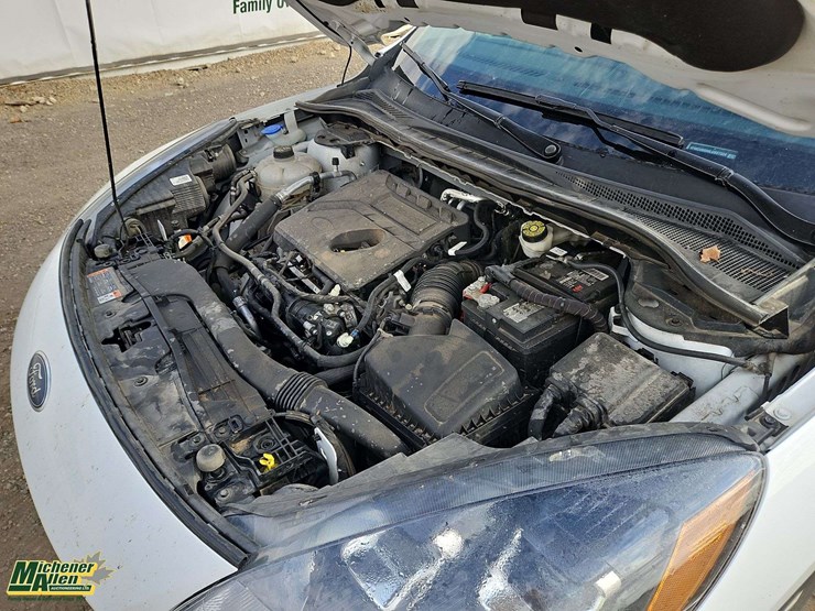 2020-ford-escape-image-27