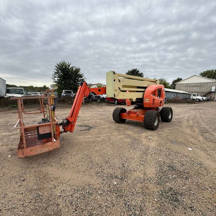 2005 JLG 450AJ