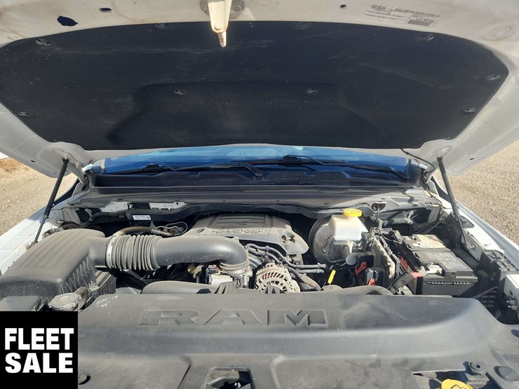 2020-dodge-1500-image-31
