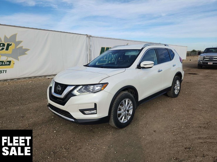 2019-nissan-rogue-image-1