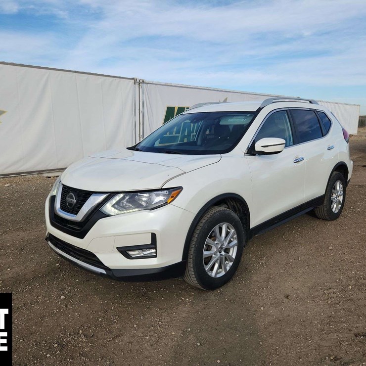 2019 NISSAN ROGUE