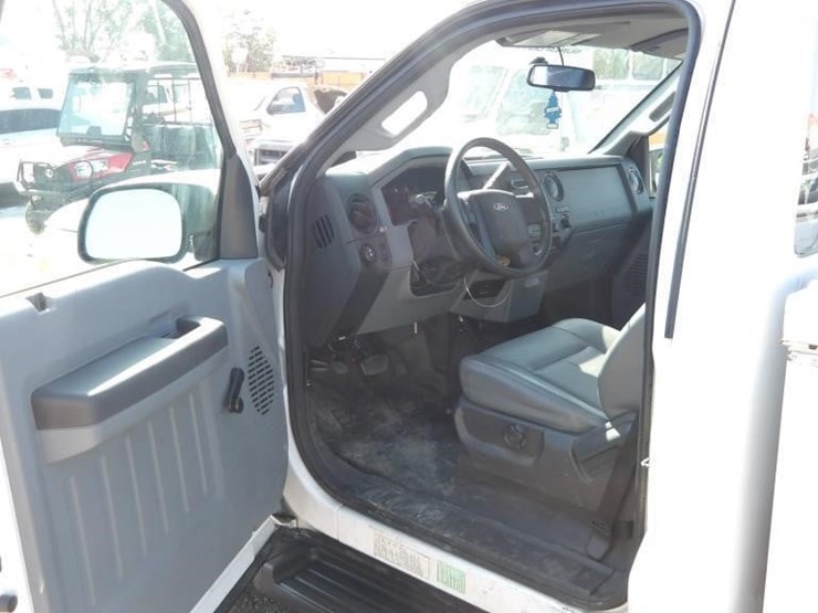 2013-ford-f250-image-16