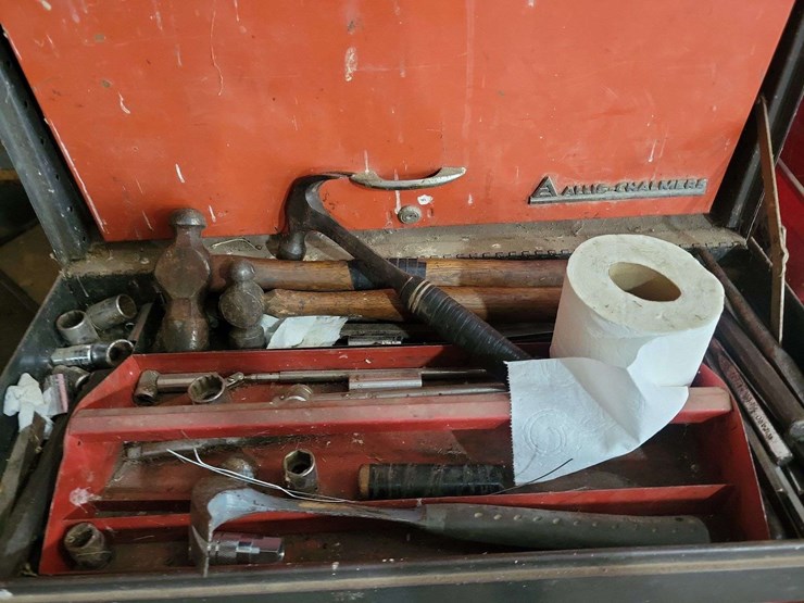 allis-chalmers-branded-tool-chest-with-assorted-hand-tools-image-3