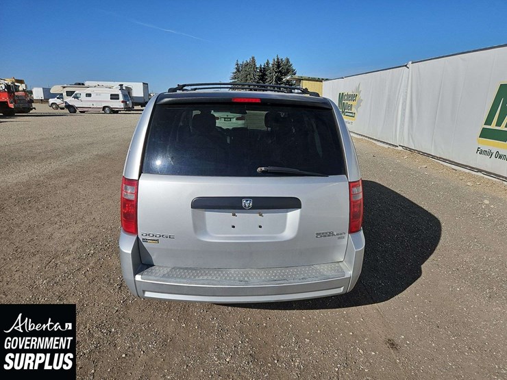 dodge-grand-caravan-image-6