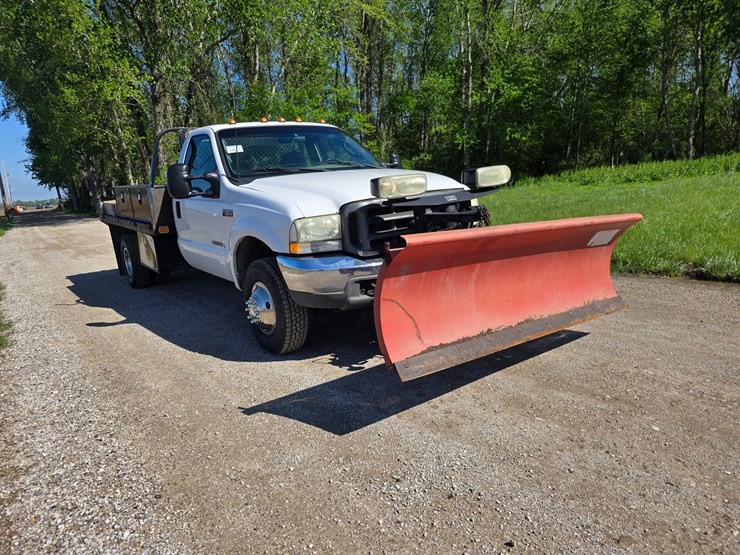 2003-ford-f350-image-25