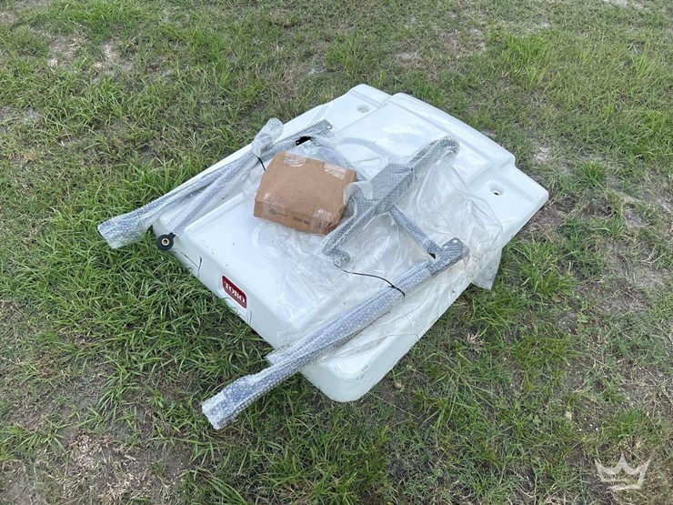 unused-toro-rops-canopy-kit-image-2