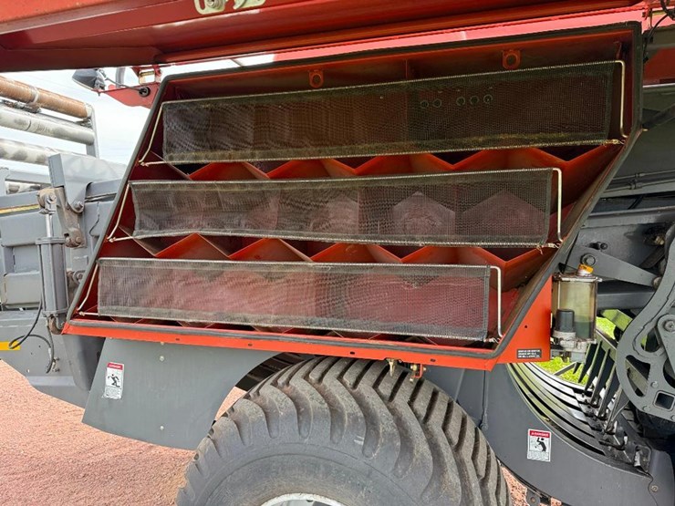 massey-ferguson-2170-image-39