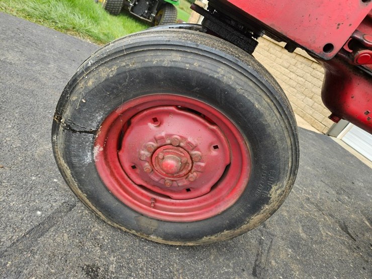 #2509-•-1959-farmall-340-tractor-image-44