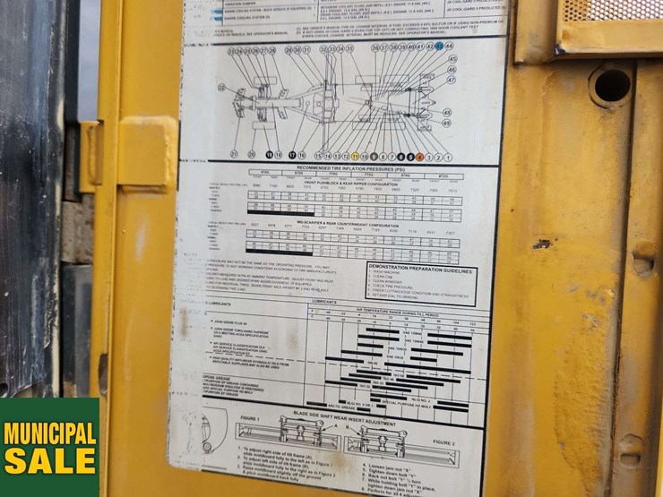 2012-deere-770gp-image-31