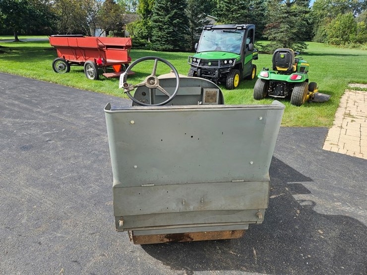 #2504-•-elgin-roller-image-4
