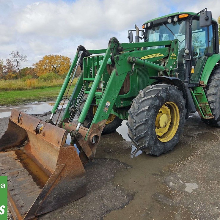 JOHN DEERE 741