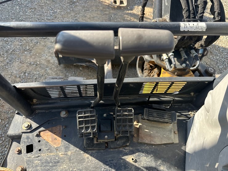 deere-50g-image-39