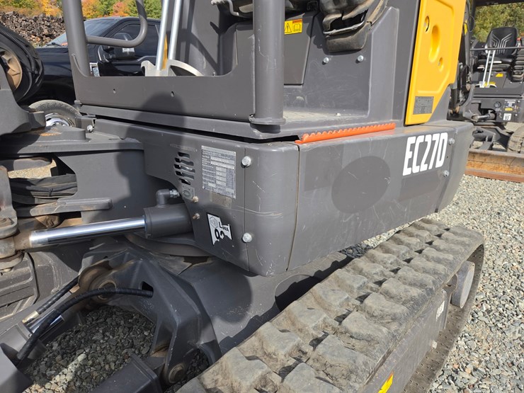 volvo-ec27d-image-25