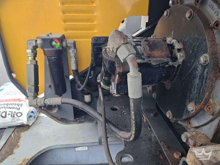 2005-manitowoc-t40-4x4-40ft-articulating-boom-lift-image-26