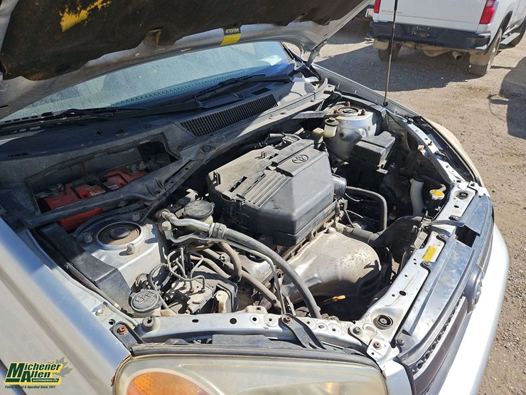 2004-toyota-rav4-image-27