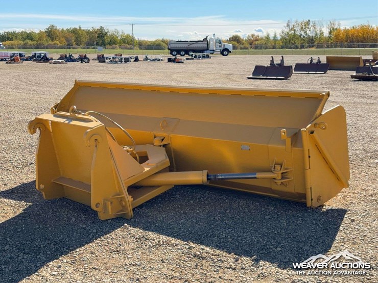 falls-hdr-12a-12-ft.-hydraulic-reversible-snow-plow-image-3