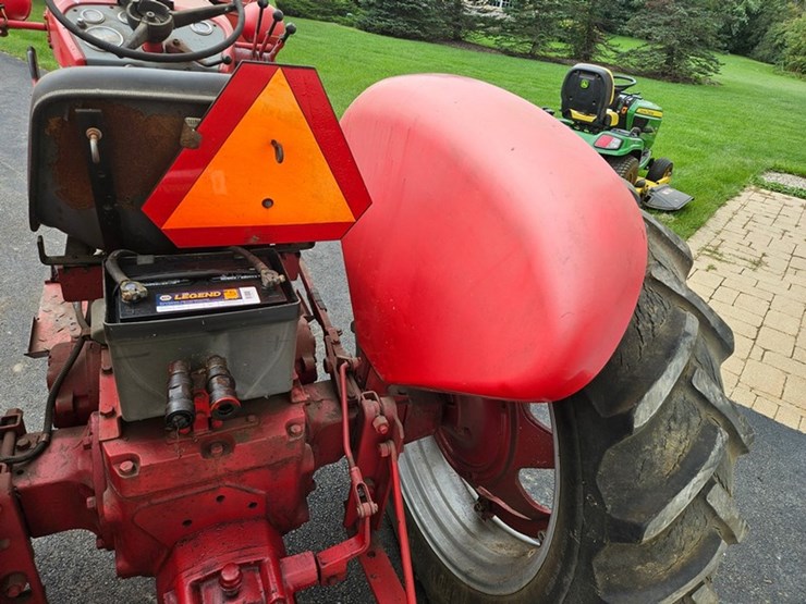 #2509-•-1959-farmall-340-tractor-image-24