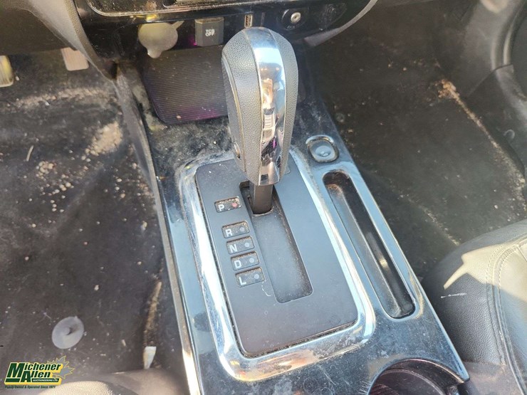 2012-ford-escape-image-23