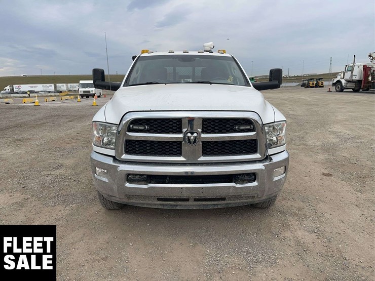 dodge-3500-image-8