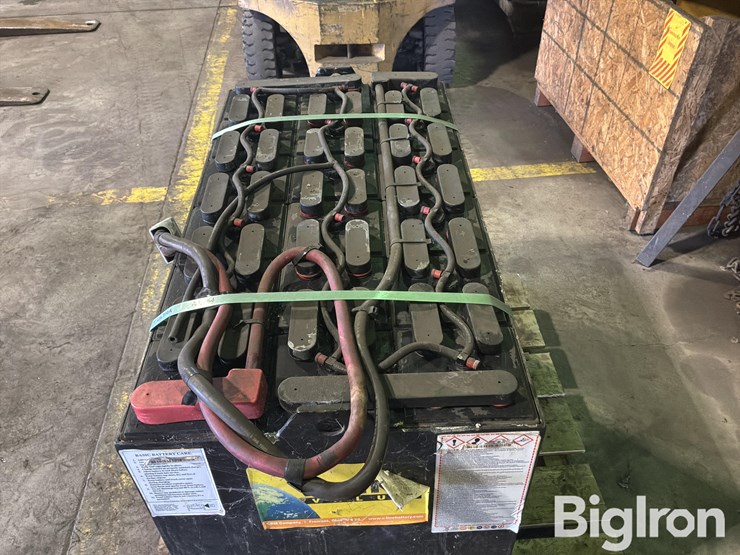 v-line-value-18-125v-17-forklift-battery-image-12