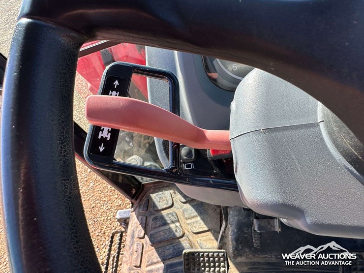 2013-massey-ferguson-4610-image-13