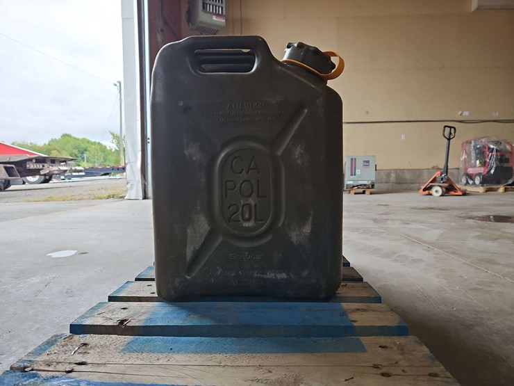 4-20l-diesel-fuel-cans-image-4
